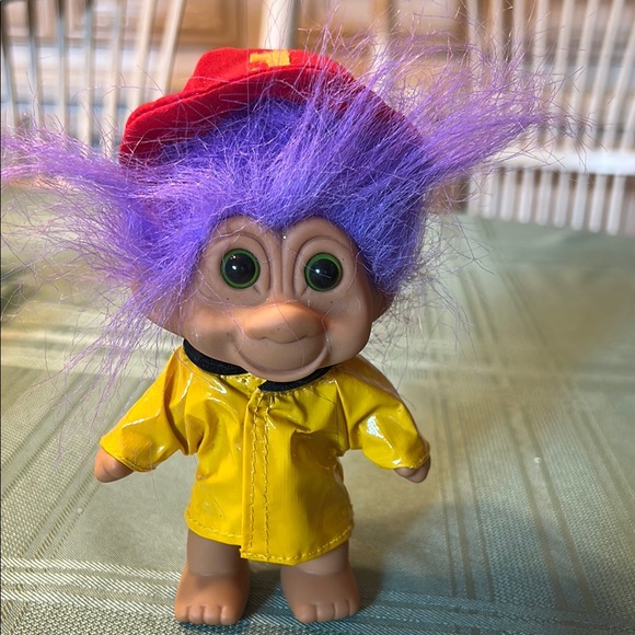 Russ Other - Vintage Russ Troll 5" Troll Fireman EUC